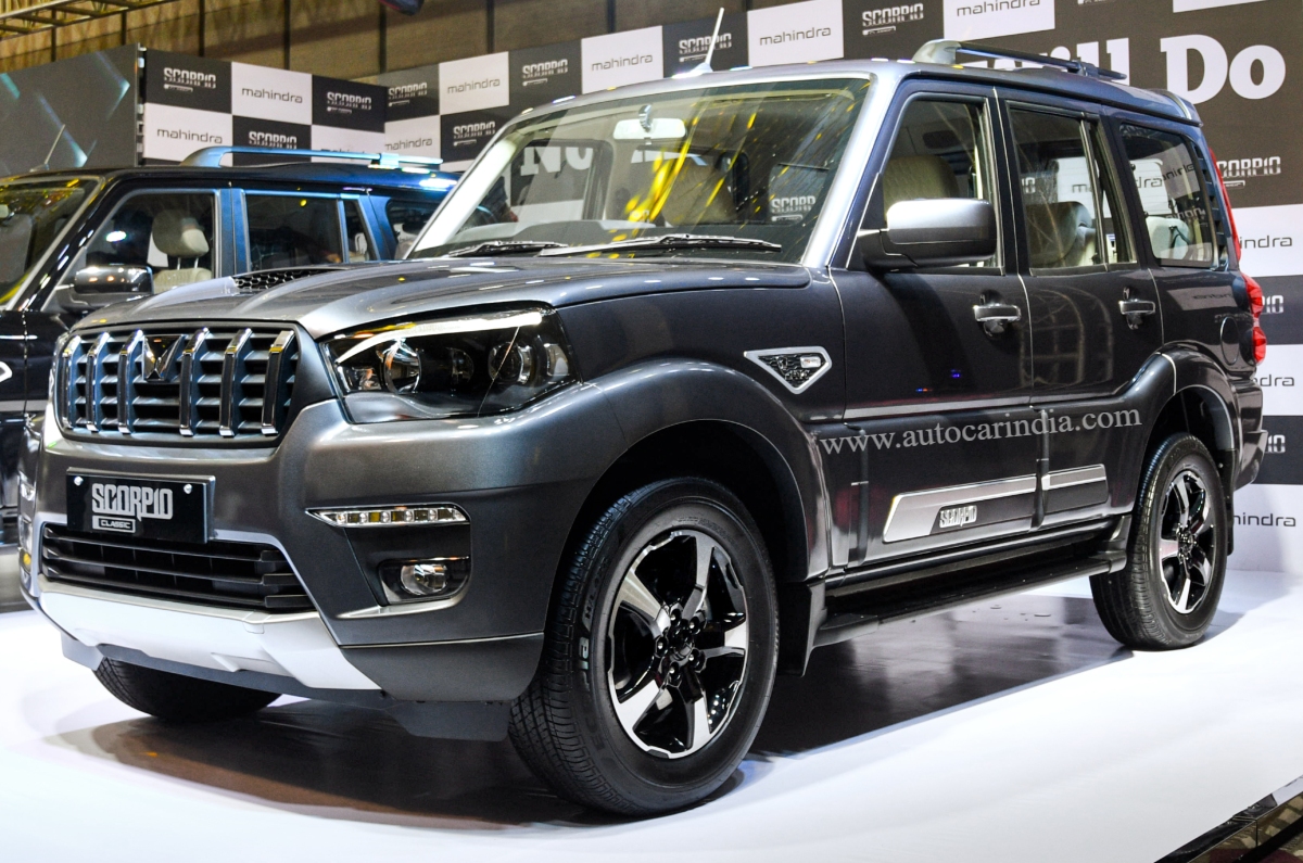 2022 Mahindra Scorpio Classic front